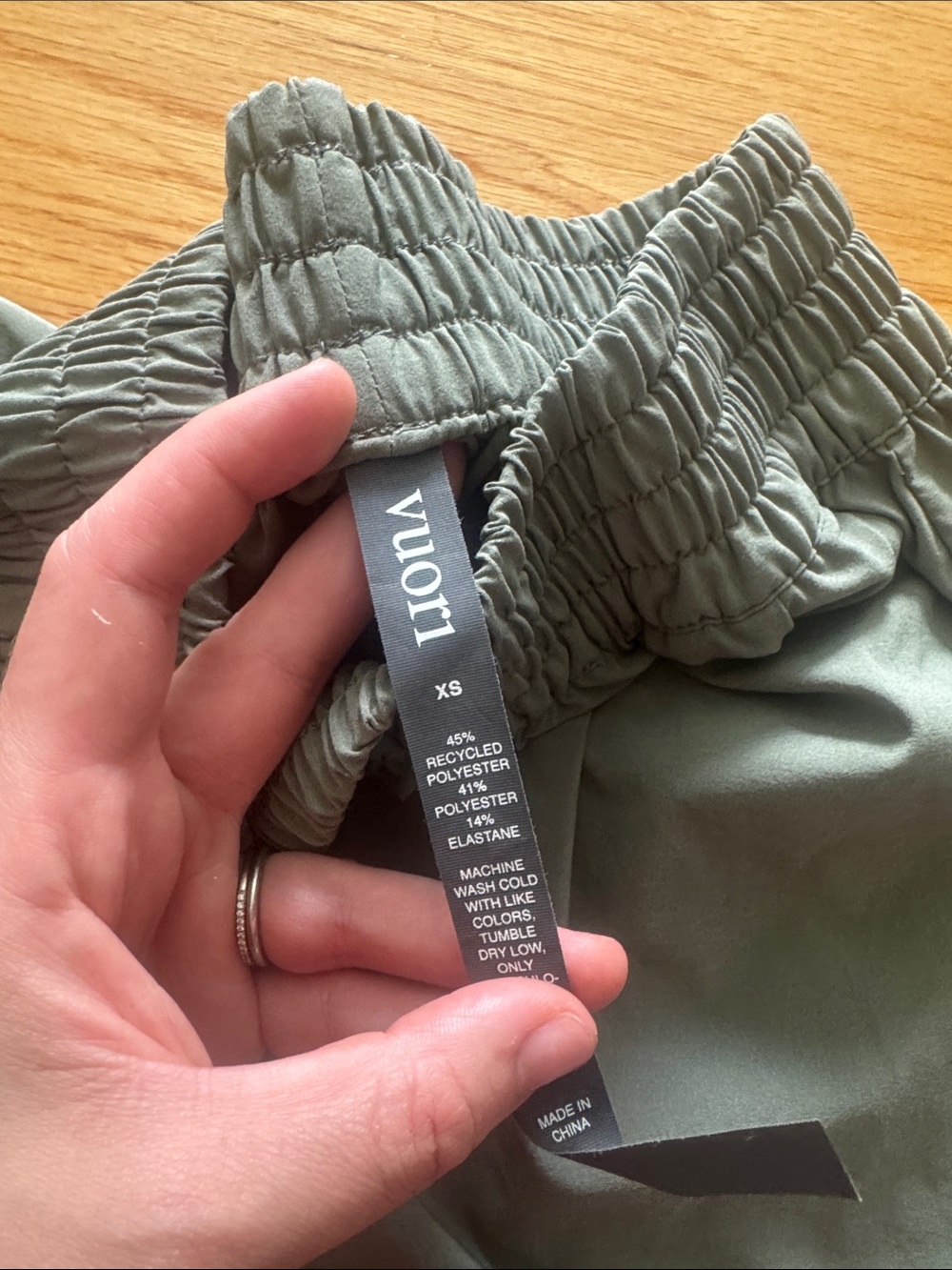 Vuori Villa Shorts NWOT pistachio green XS - Picture 5 of 7
